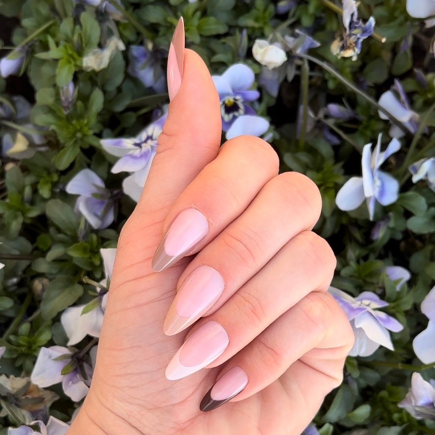 AURORA - Press-on Gel Manicure Naglar